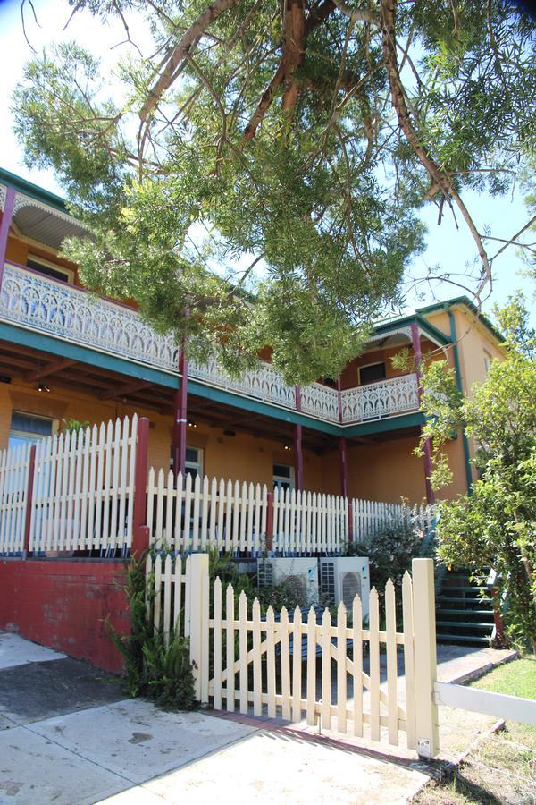 Settlers Arms Hotel Dungog Exterior foto
